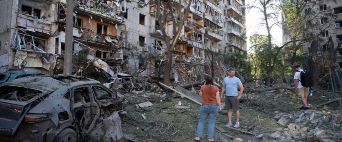 Russian Guided Bomb Strike Kills Mother and Daughter in Sumy as Nationwide Air Campaign Intensifies